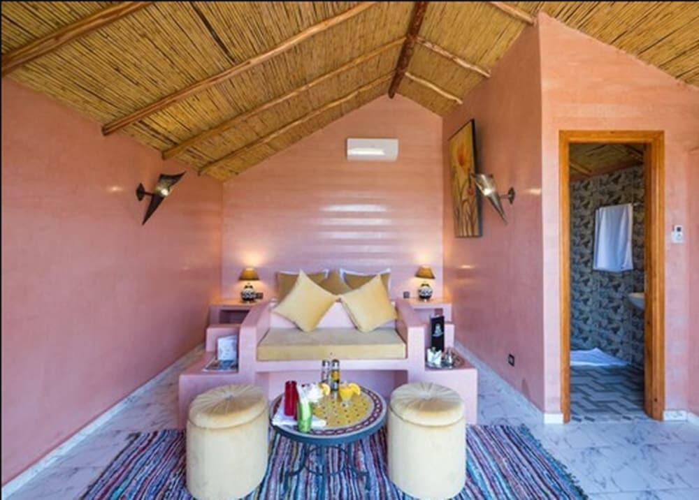 Villa Marco Au Jardin Des Senteurs El Ain Ngoại thất bức ảnh