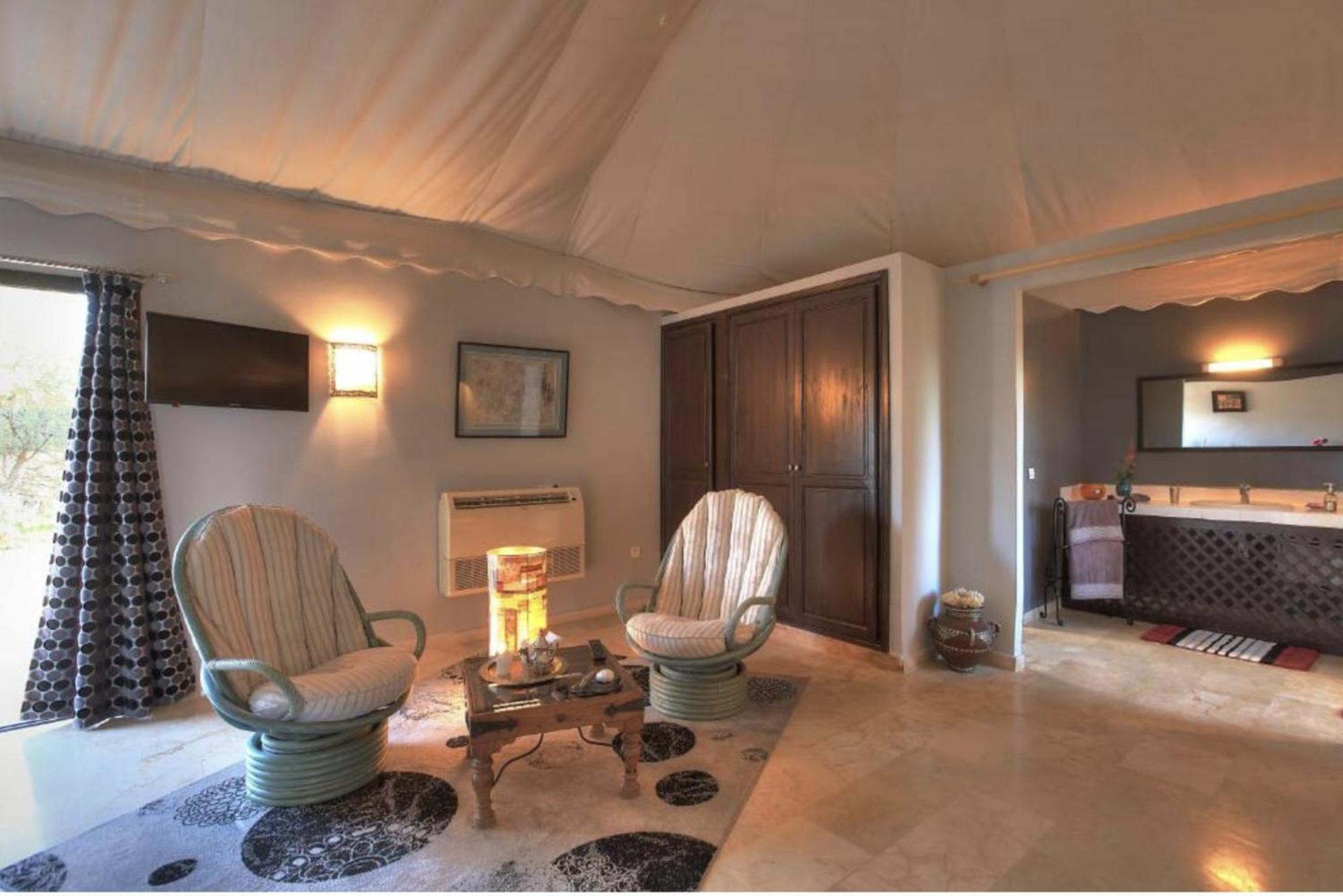Villa Marco Au Jardin Des Senteurs El Ain Ngoại thất bức ảnh