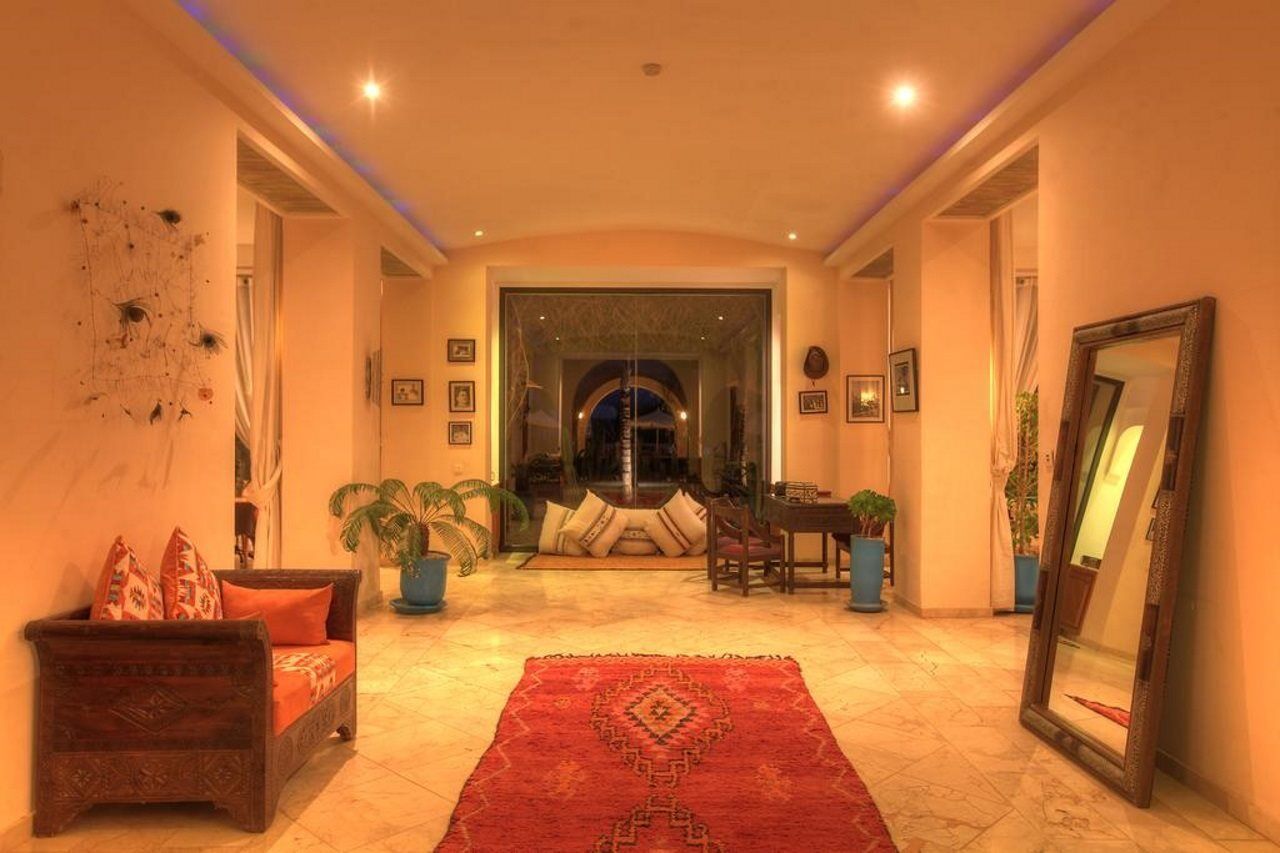 Villa Marco Au Jardin Des Senteurs El Ain Ngoại thất bức ảnh